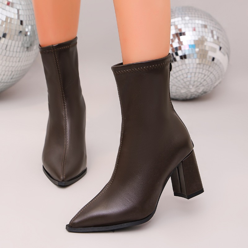 Nouvelles Bottes Chelsea Confo - Office High Tech avis et prix